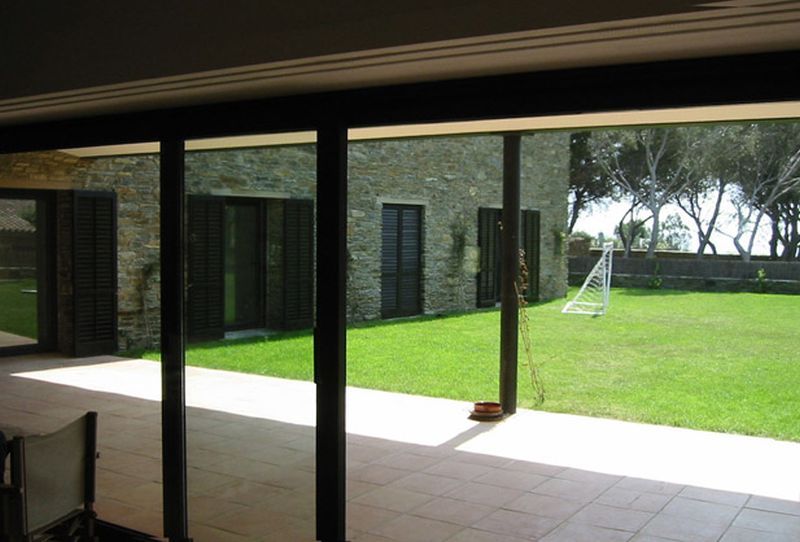 294C  独栋带泳池单户住宅丨西班牙赫罗纳丨AMOROS ARQUITECTES-16