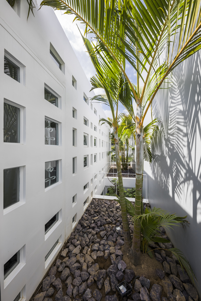 微风轻拂，光影共舞——自然之韵室内设计赏析-25