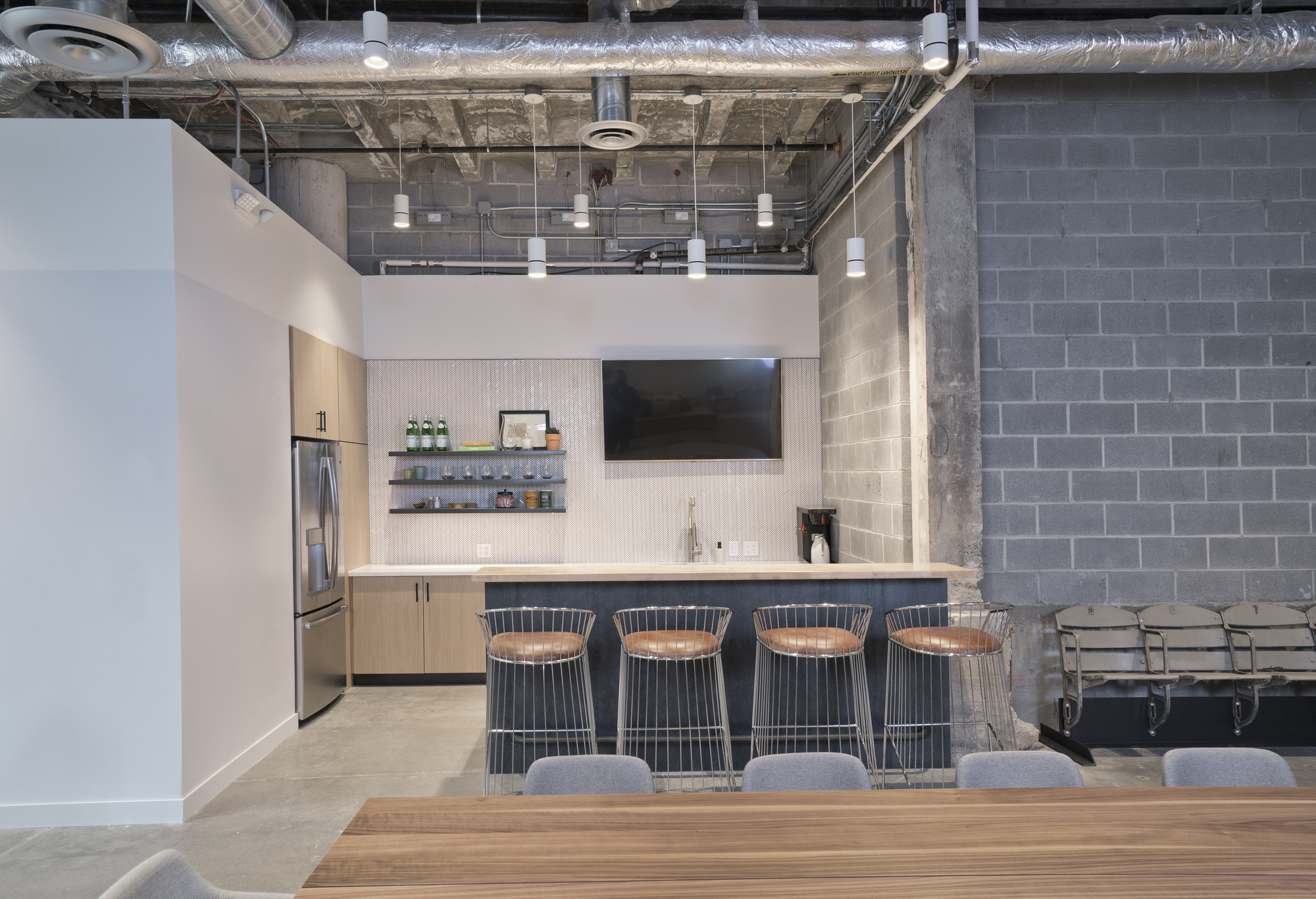 华盛顿特区安图诺维奇联合办公室设计-16