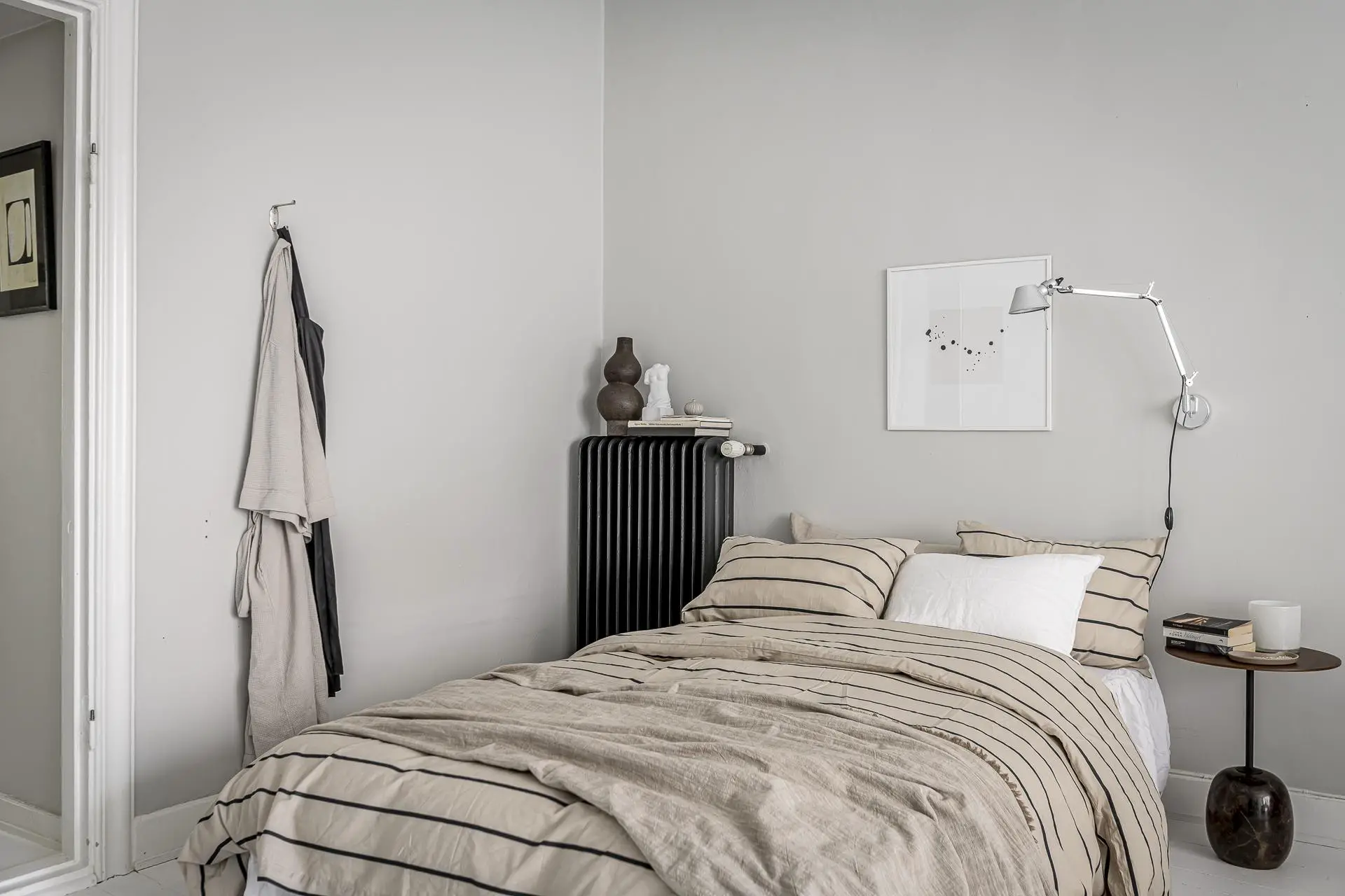 瑞典 50m2 豪华工作室，独特的分离式厨房设计-8