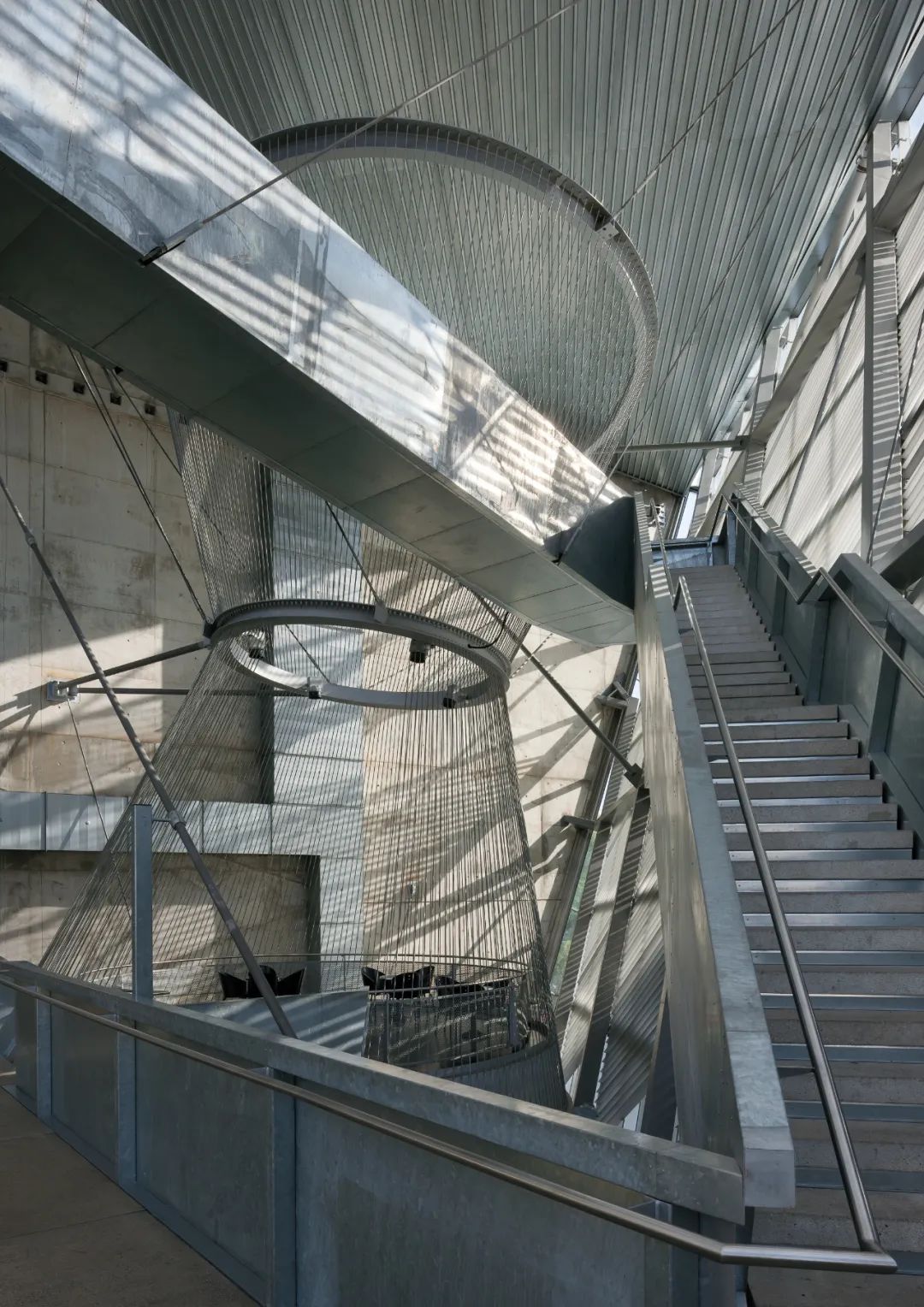 德累斯顿 UFA 电影中心丨德国德累斯顿丨蓝天组-32