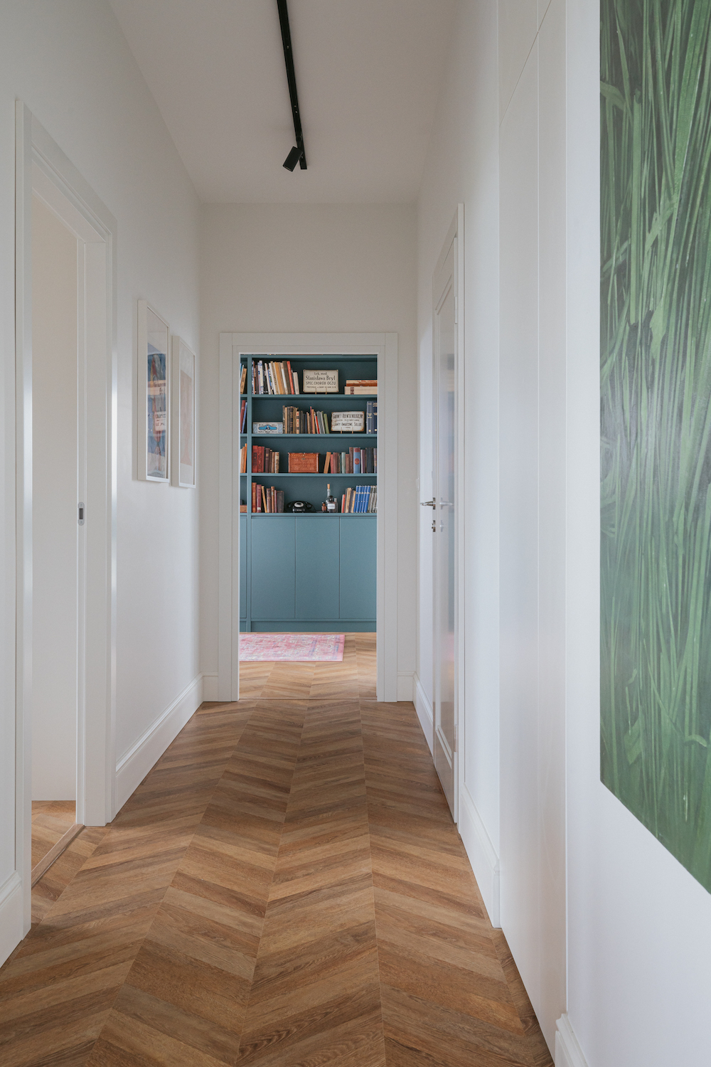 120平可俯瞰三市景观公园公寓室内设计丨Ula Schönhofer,Mateusz Piotrowski-34