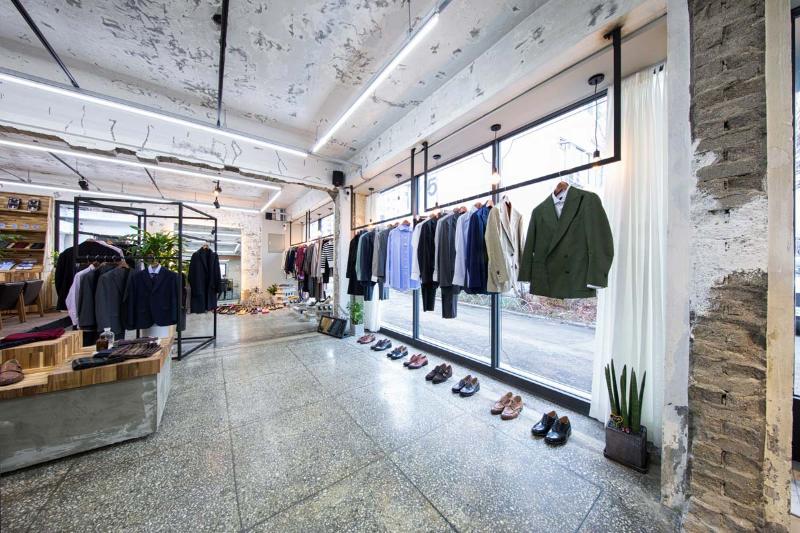 光之点睛，极简空灵的时尚店铺设计-5