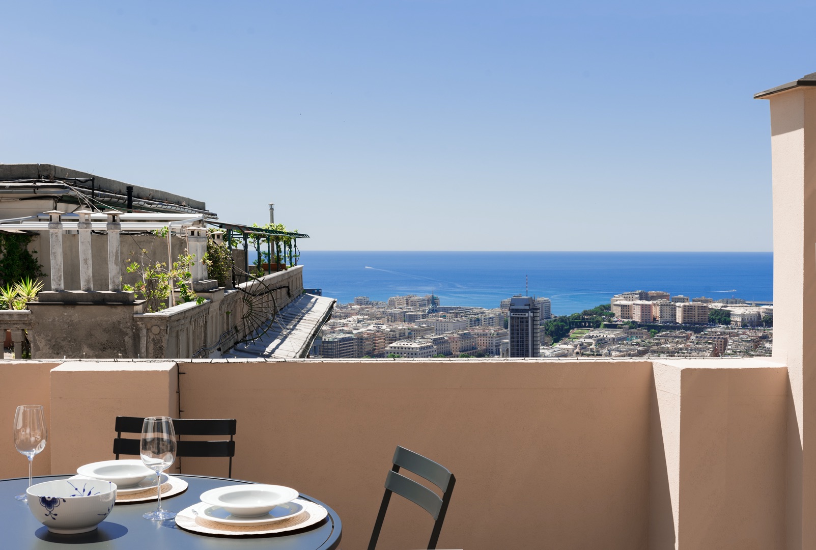 简约经典,连接内外的 900 平米公寓设计-12