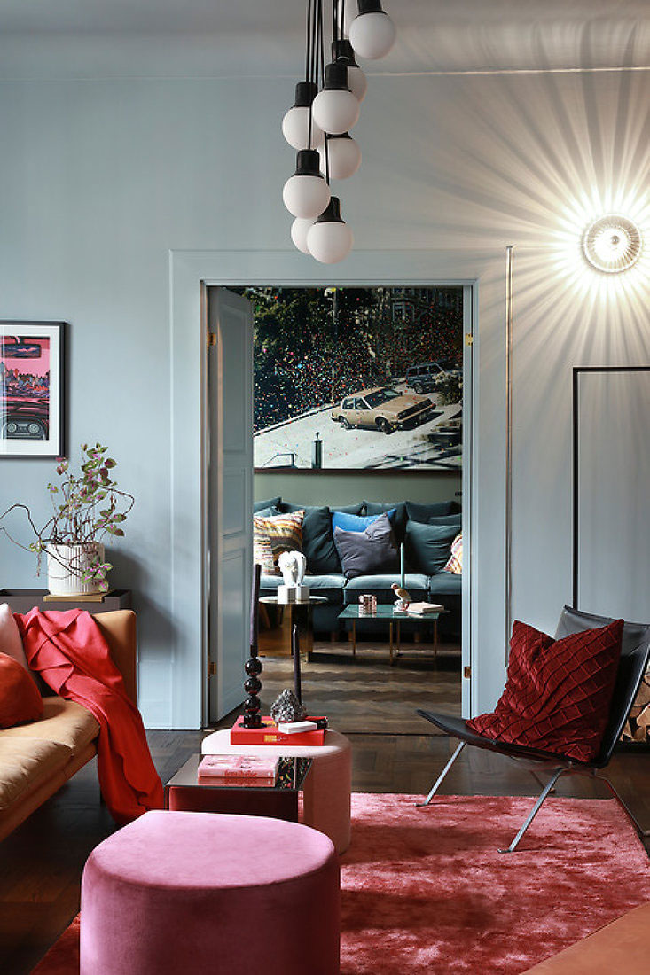 大胆色彩打造独特斯堪的纳维亚公寓-8