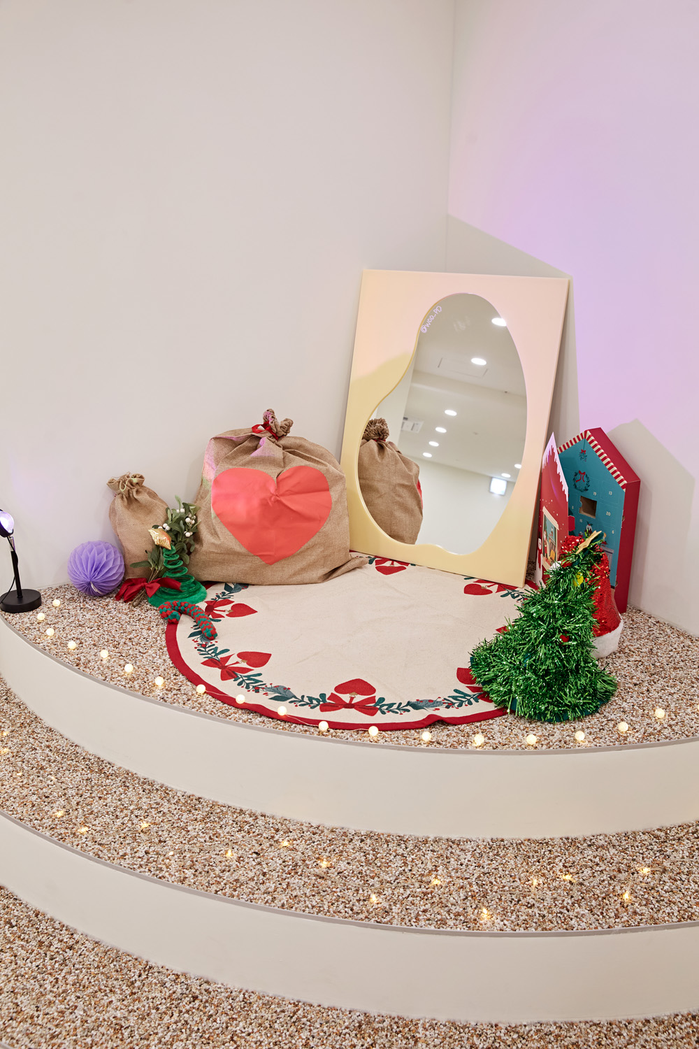 现代简约风格的 32 平米娱乐室设计-19