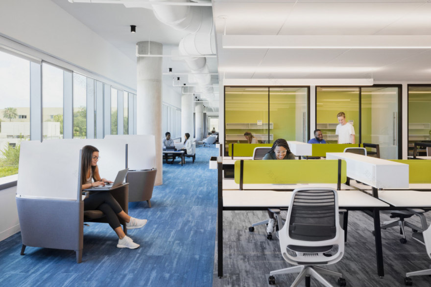 克里斯汀·E·林恩大学中心-11