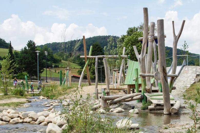 Wiederkehr Landschaftsarchitekten丨Naturnahe Umgestaltung Mauchenbach und neue Ortsmitte丨德国-0