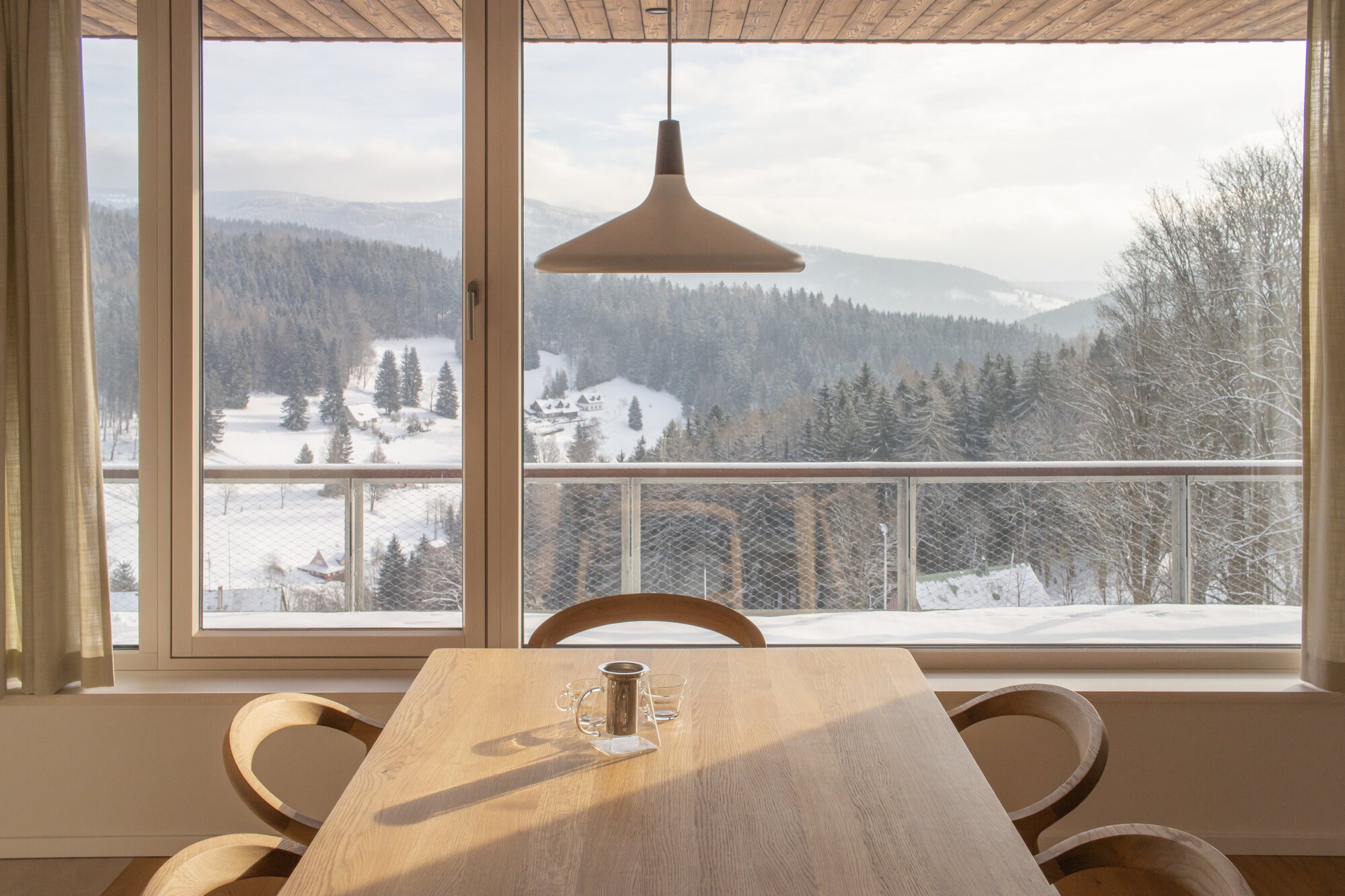 山谷上方的小屋丨捷克丨System Recovery Architects-41