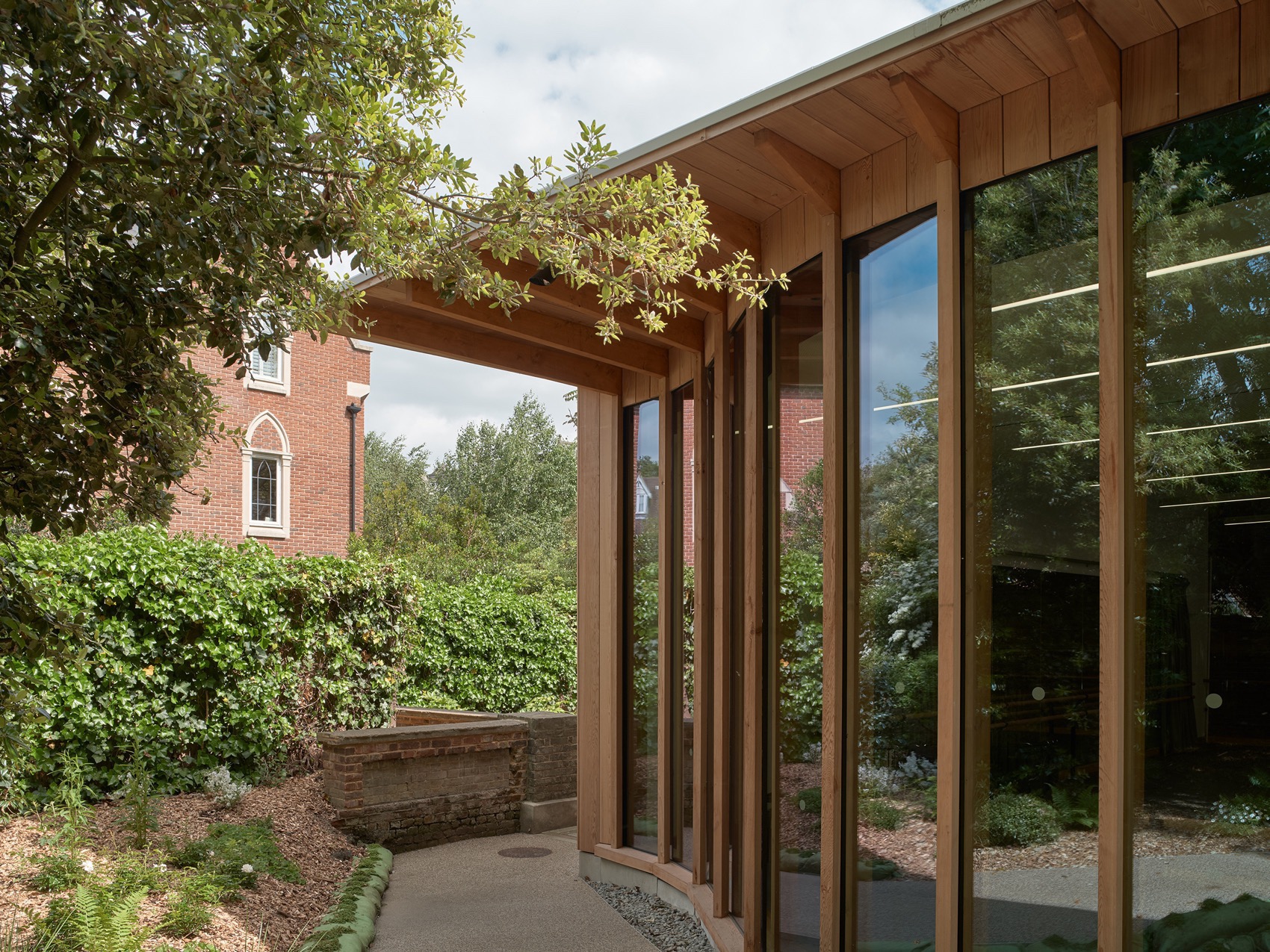 芭蕾和现代舞学校的Weston舞蹈工作室，伦敦 / MICA-25