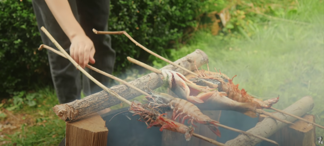 90后妈妈带家人住进森林别墅丨德国丨Thuy Dao和老公T-104