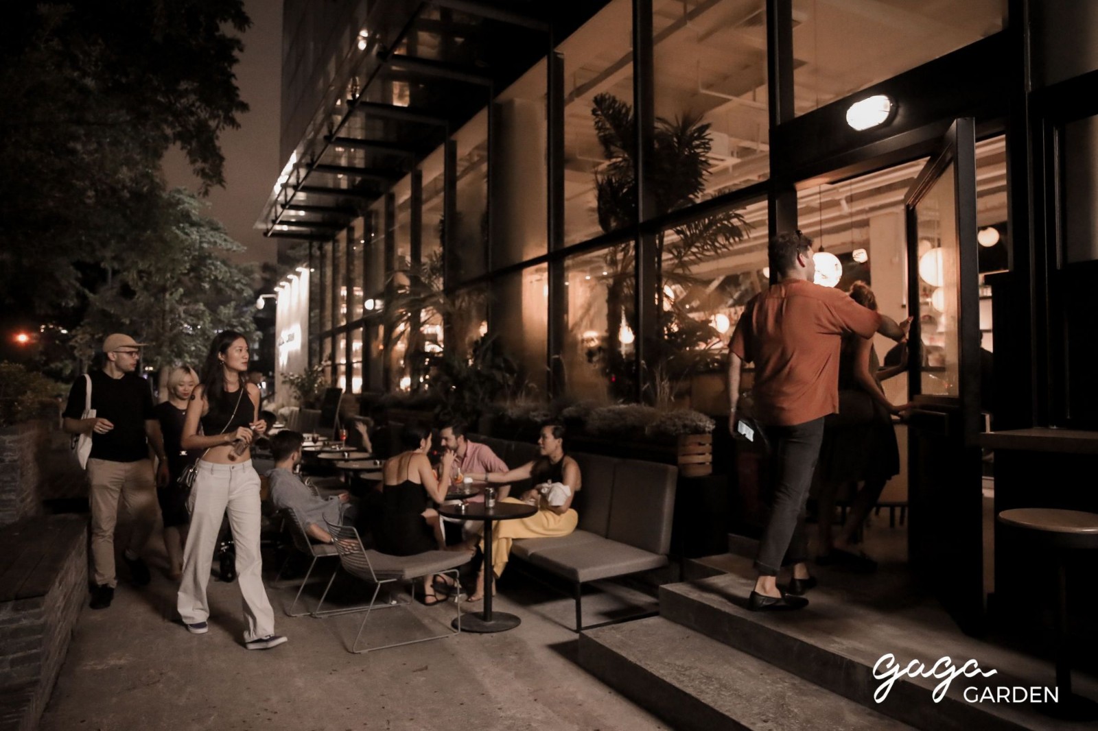 意外走红的"gaga Garden" | 旧桌布局新风貌-19