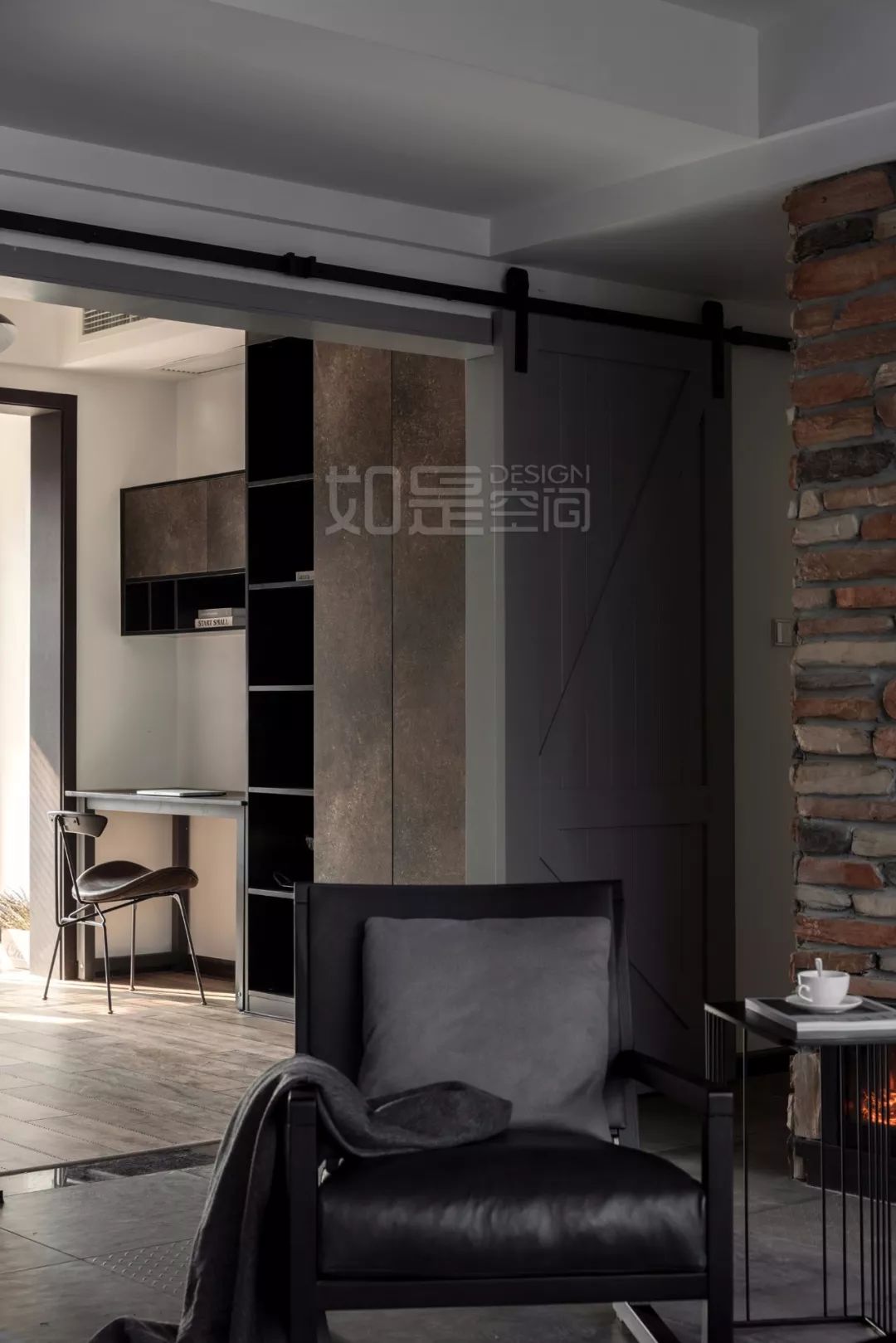 工业风简约之美,四室两厅双卫的清宁空间-31