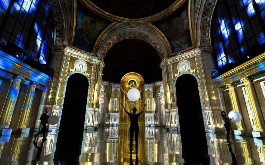 沉浸式的数字艺术之旅——Moment Factory 全球惊艳项目盘点-0