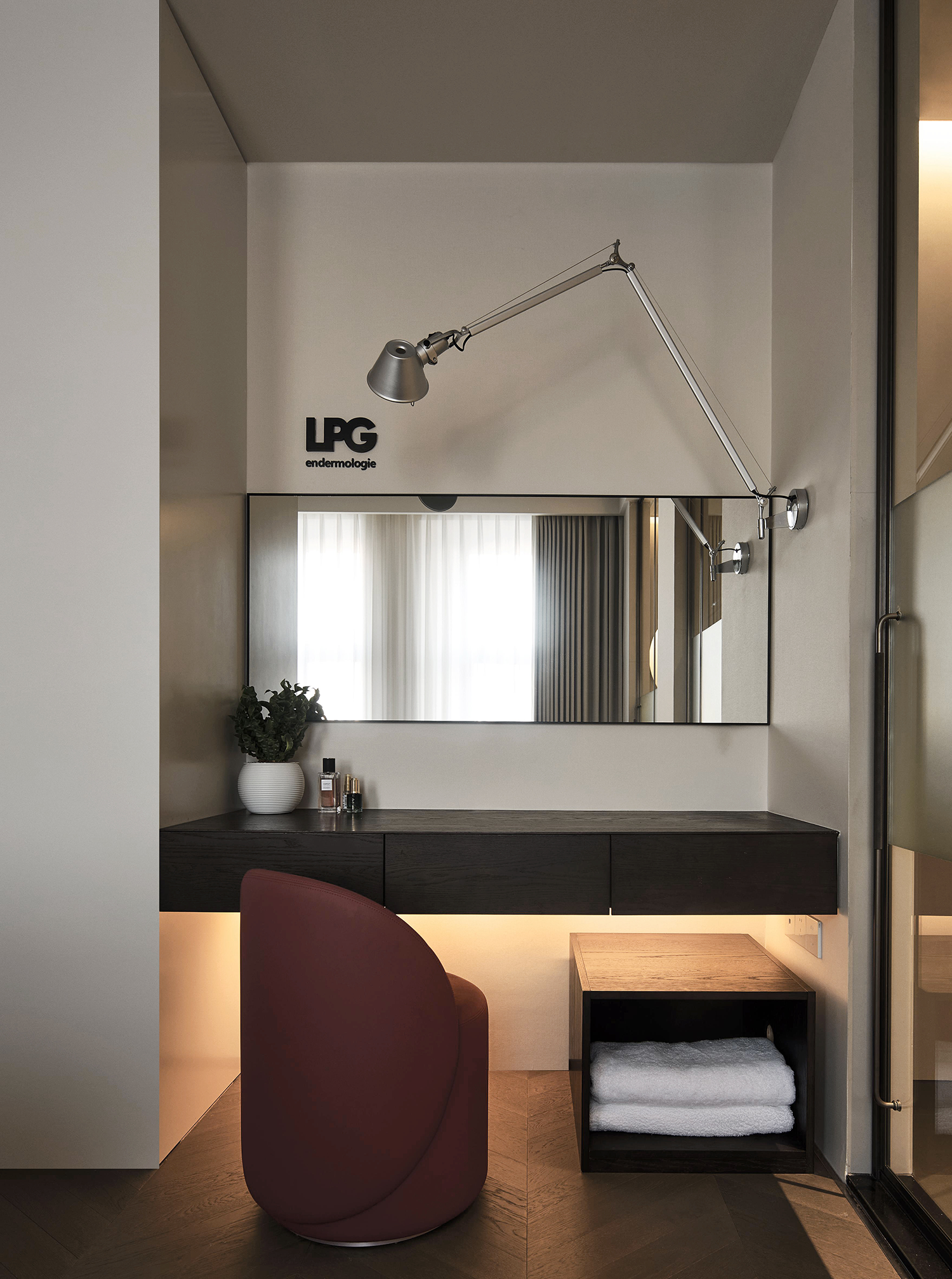 纤体美容抗衰中心丨中国惠州丨土禾空间设计事务所-65