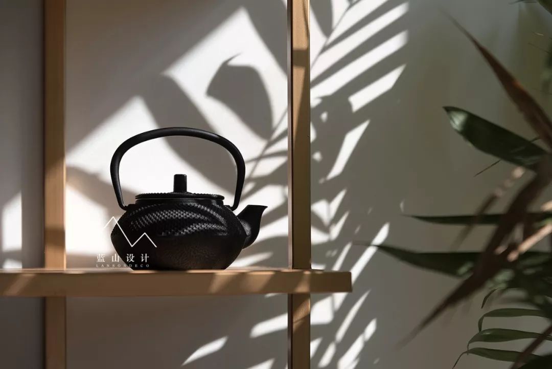 90 后小资男独居空间,设计师同学的跨界之作-0