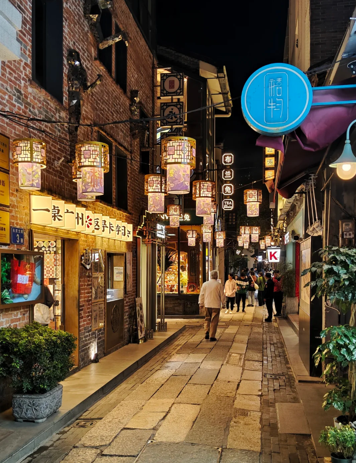 UDO商业分析篇|商业场景“烟火气”、“精致烟火气”设计表达-70