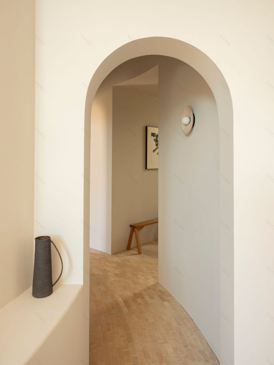 Studio Asaï将风车磨坊改造成住宅丨葡萄牙里斯本-32