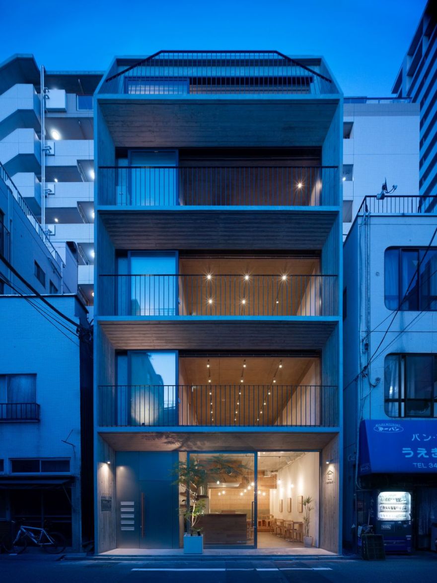 Modern Japanese House Designs: Cutting Edge Architecture from Japan-12