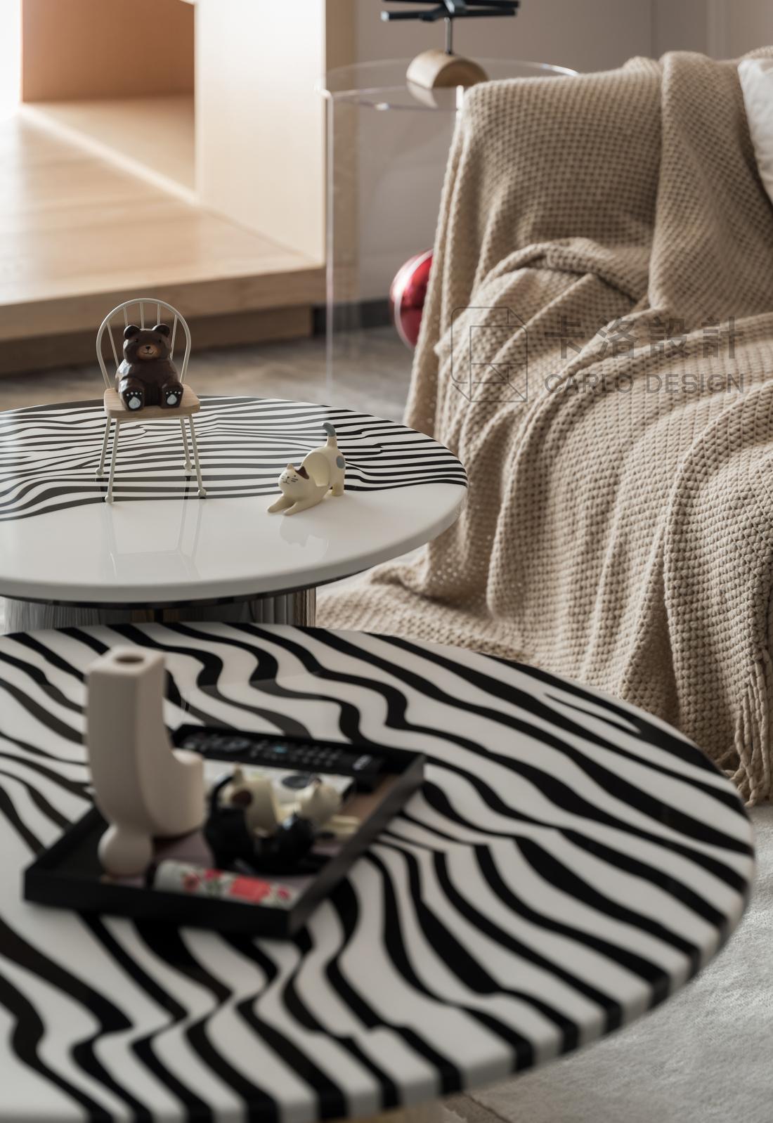 现代奢宅轻调 · 狭长户型的妙手改造-23