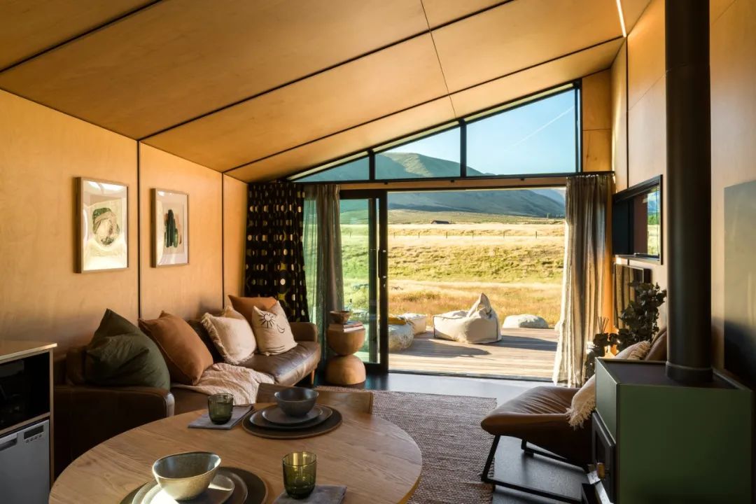 新西兰 50 平米云雀木屋丨勾勾手设计网-40