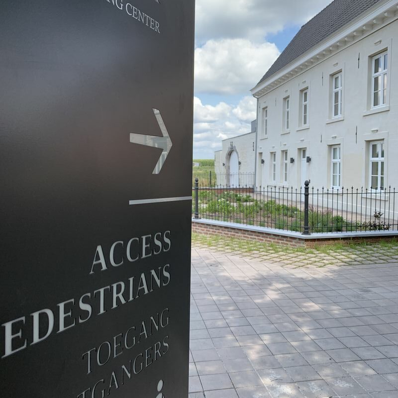 Hof van Stayen Training & Team Building Center - /STUDIOMDA - Wayfinding Design-2