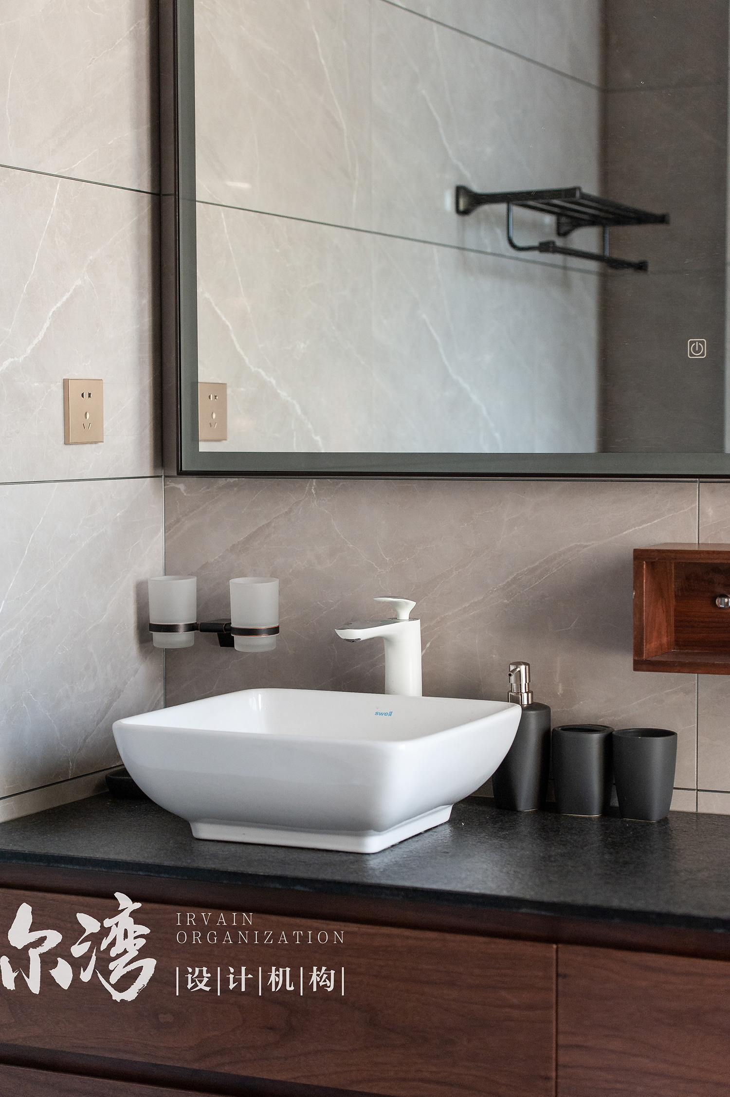 轻奢晨曦 · 90 后夫妻的现代家居生活态度丨尔湾设计机构-50