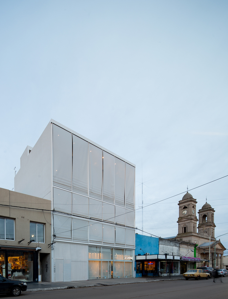 布宜诺斯艾利斯“城镇”建筑的创新设计-41