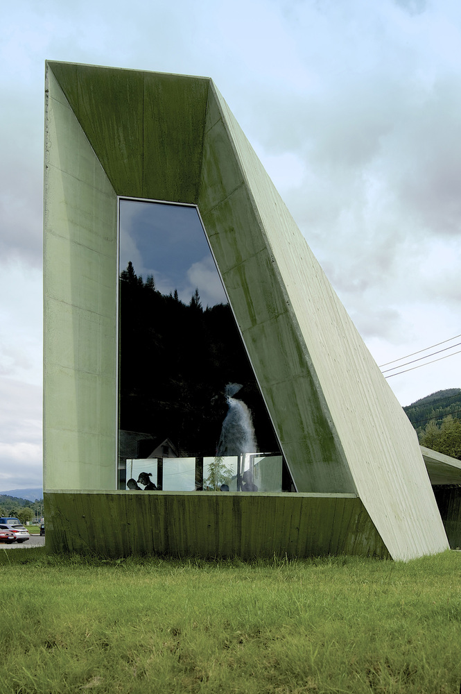 挪威 Steinsdalsfossen 瀑布景区建筑-43