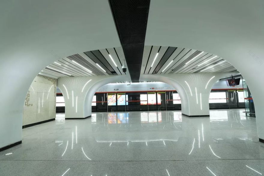 武汉首座四层地铁车站惊艳亮相-60