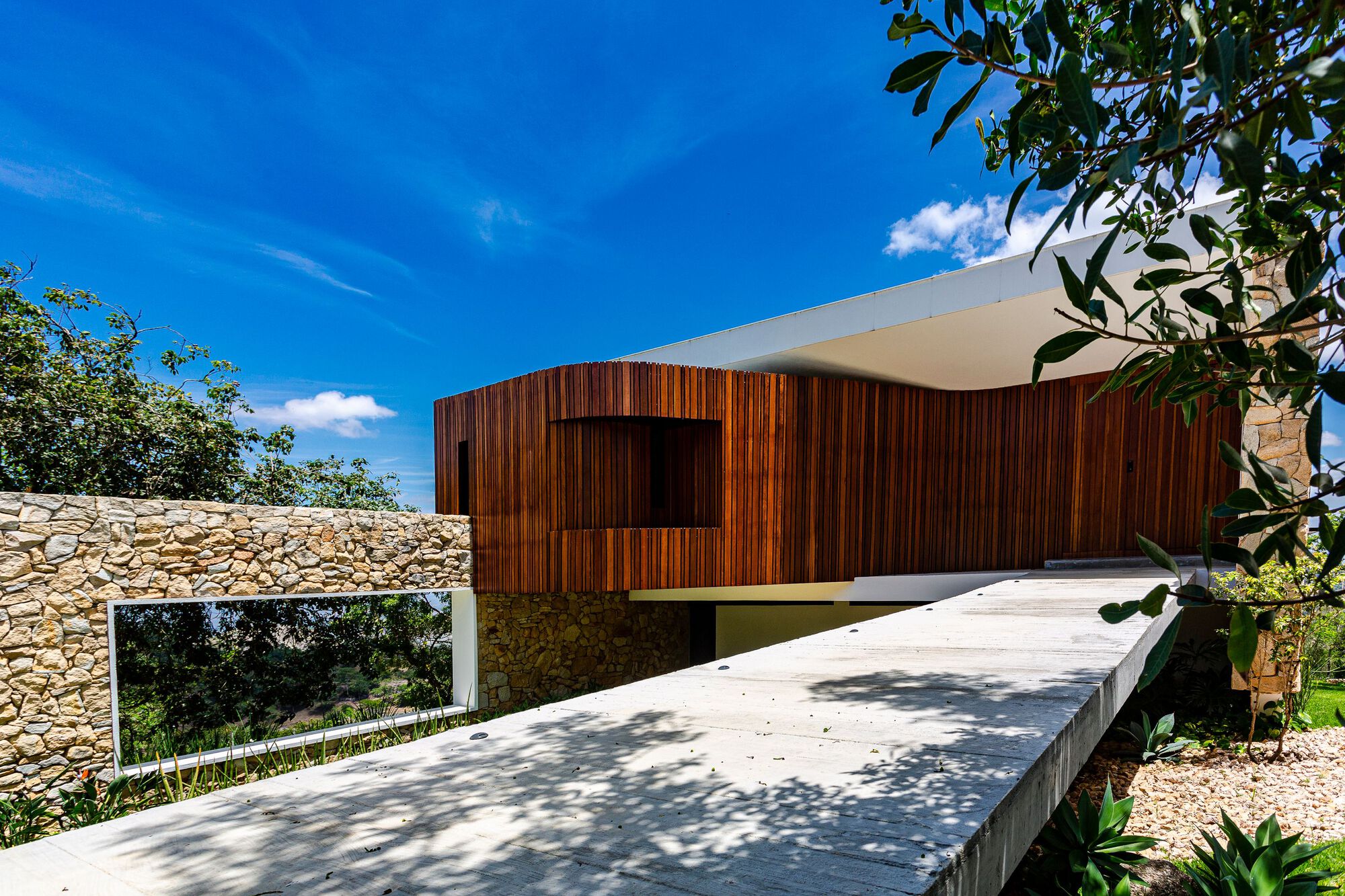 雾屋丨巴西丨Jirau Arquitetura-17