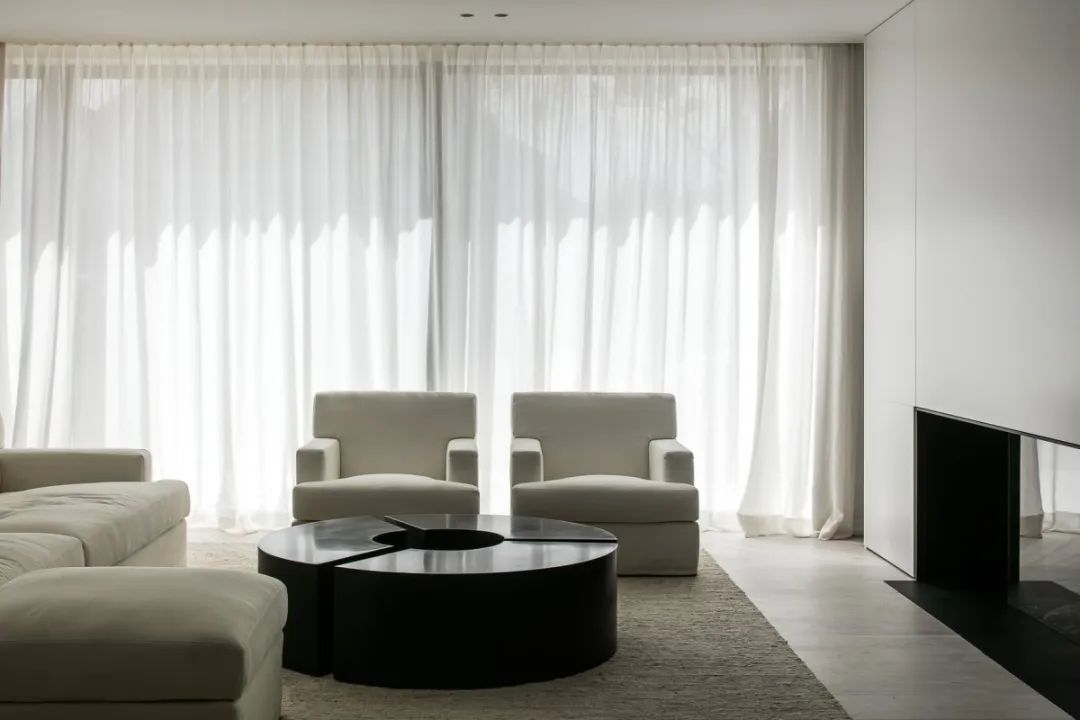 Nathalie Deboel 的温暖极简主义 | 比利时自然的室内设计美学-44