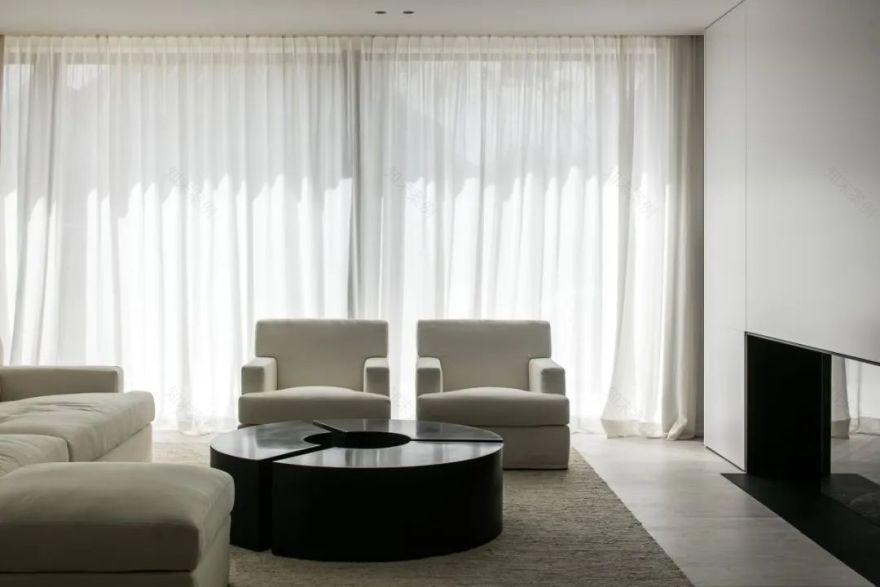 Nathalie Deboel 的温暖极简主义 | 比利时自然的室内设计美学-44