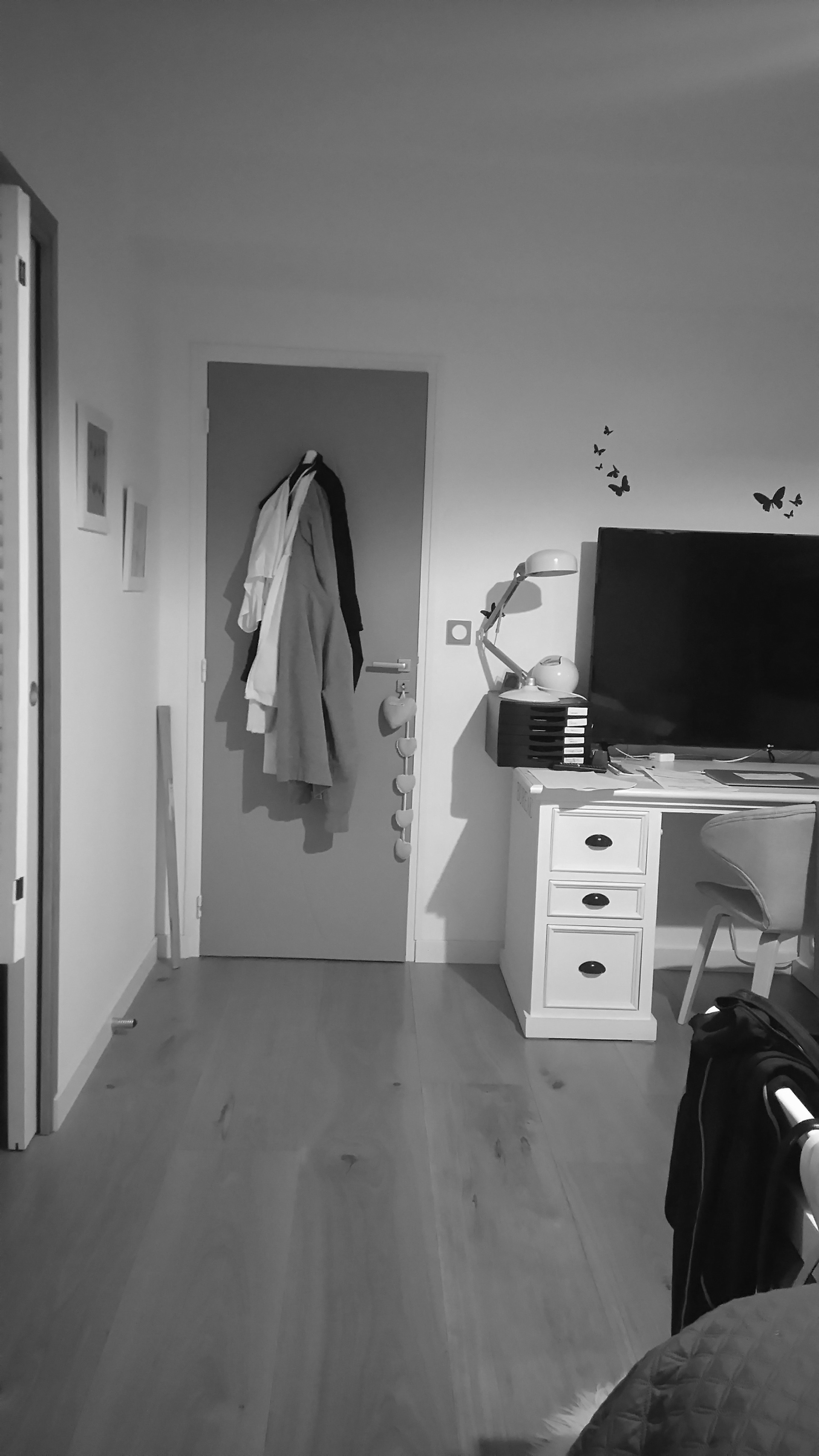 主卧新衣柜布局及主卧空间布置-8