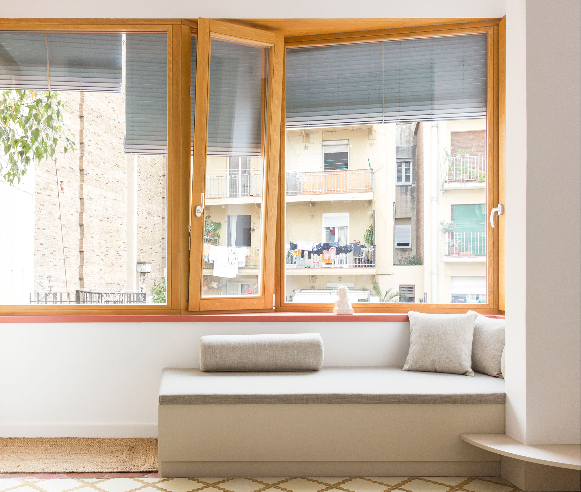 巴塞罗那音乐家公寓丨西班牙巴塞罗那丨Bonell+Dòriga-32