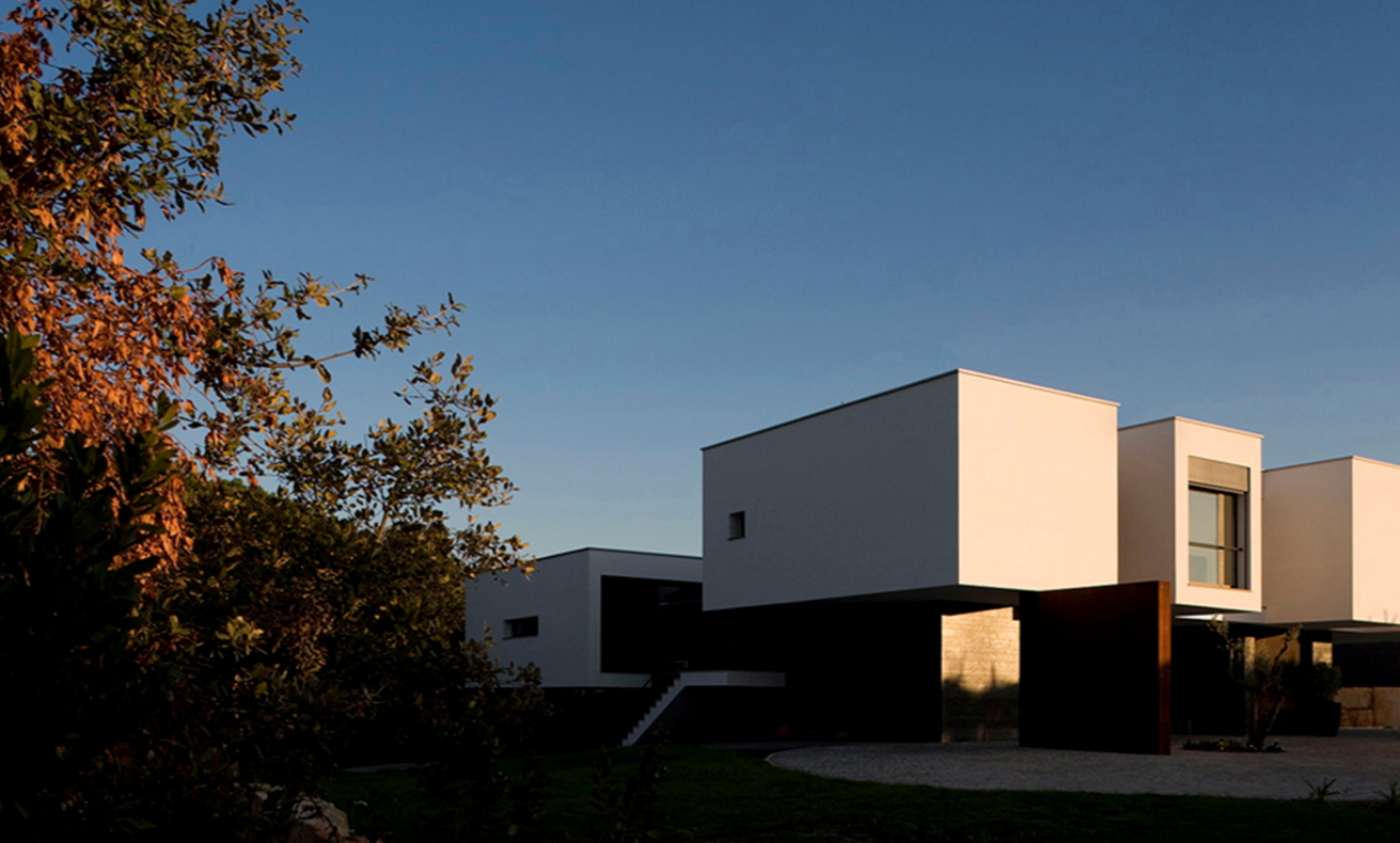 2008 年葡萄牙莱里亚私人住宅设计-4