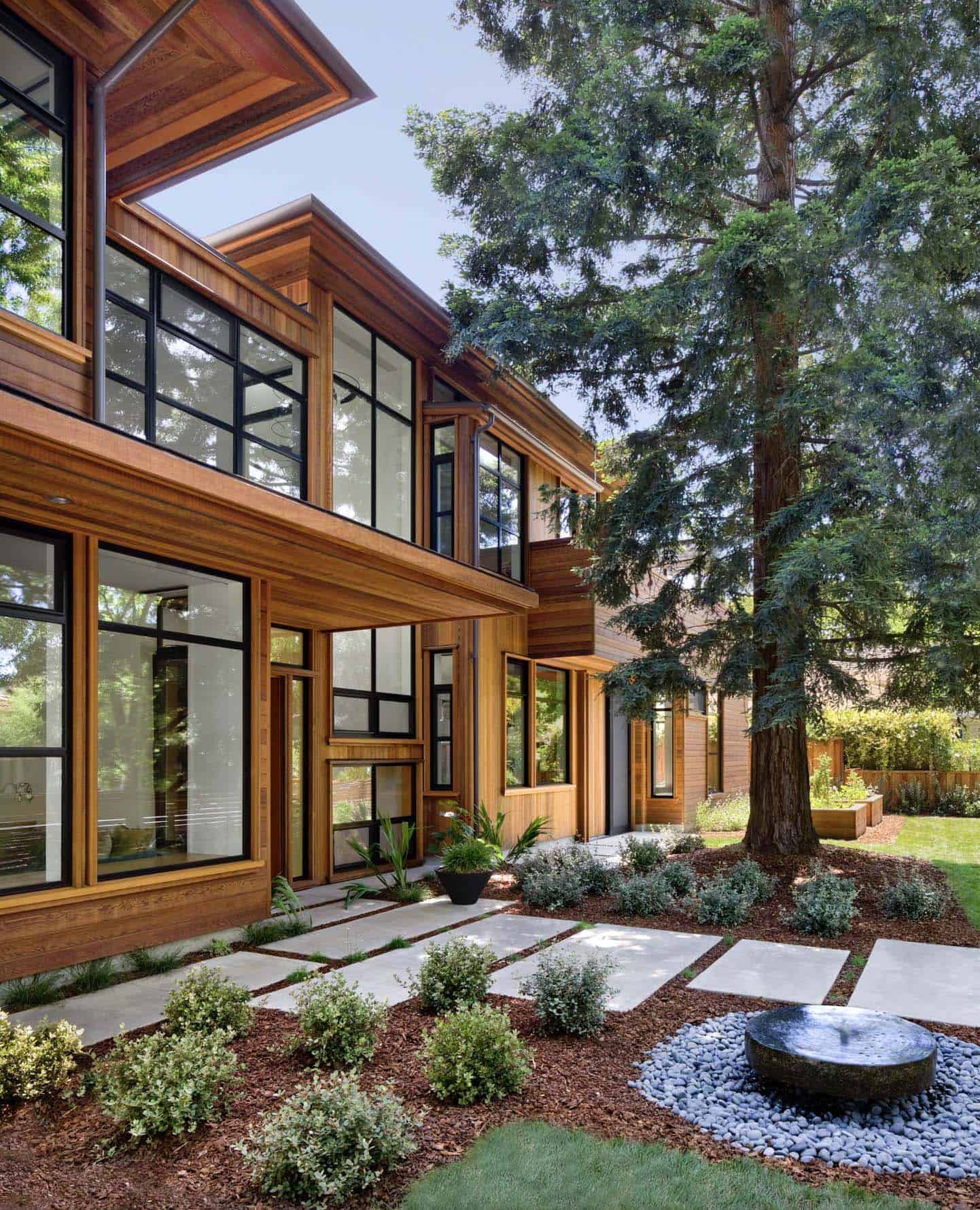 Inside a spectacular Palo Alto house with a cool green roof deck-2