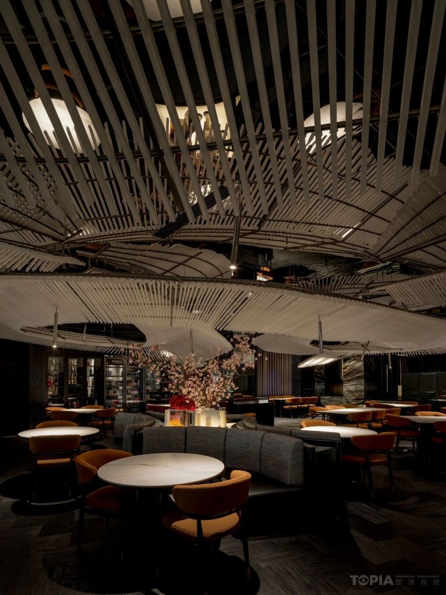 金腰板·旗舰店丨中国烟台丨嘉柏设计(总设计师姜振东,硬装贾凡团队,软装李雪团队)-17