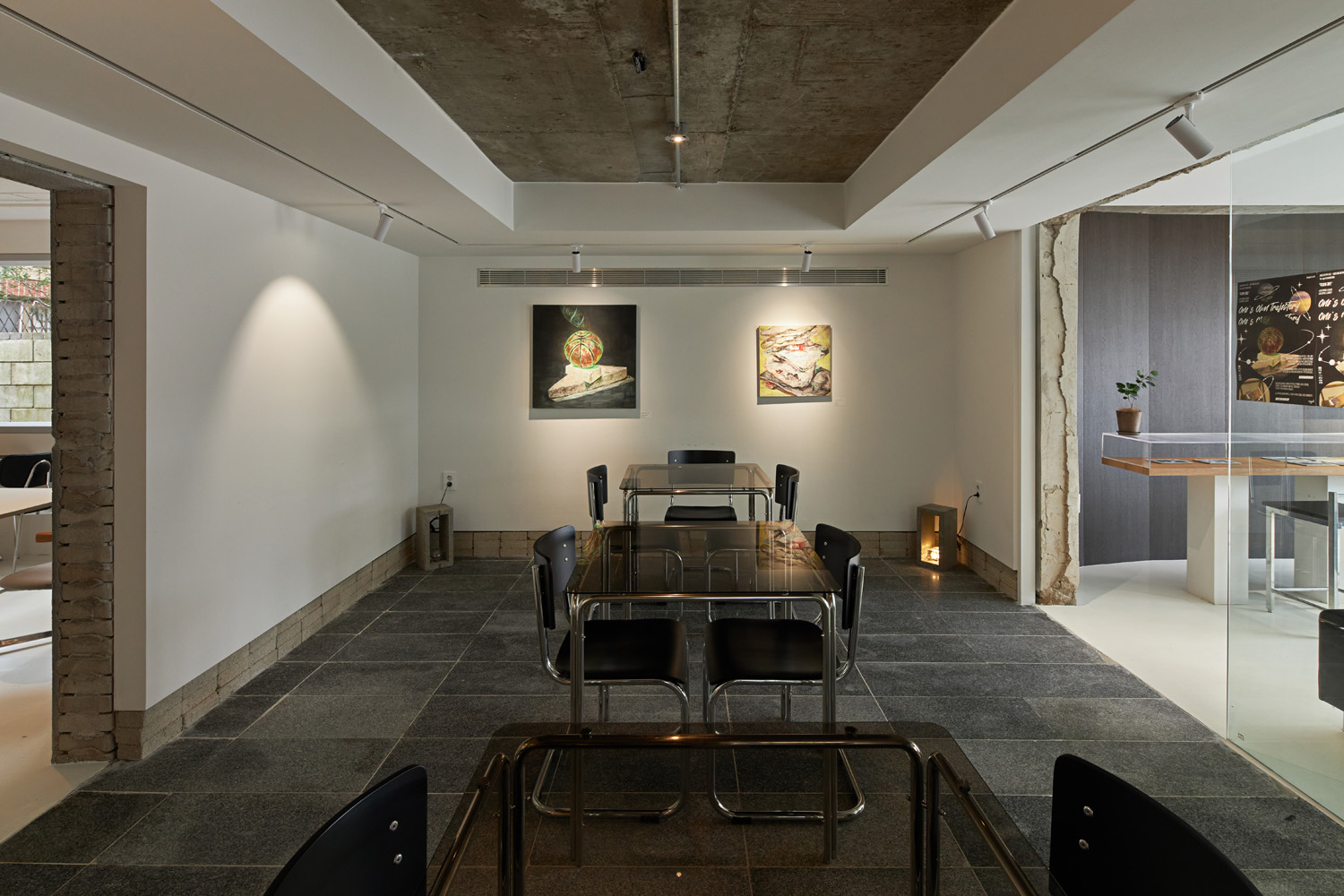 29°C 的温暖 | 木质氛围的咖啡厅设计-9