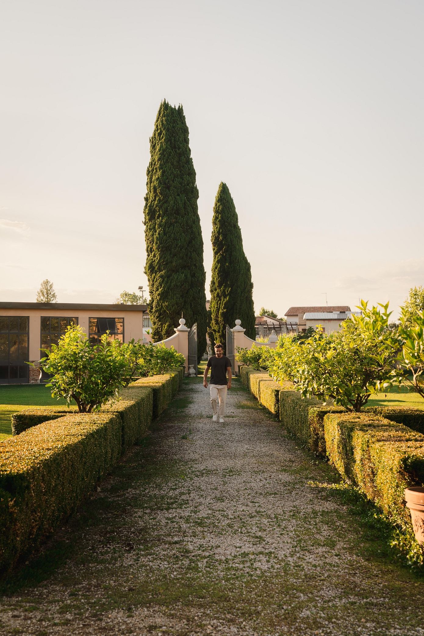 213 Attic in Villa Soranzo: Modern Penthouse Within 16th-Century Shell-10