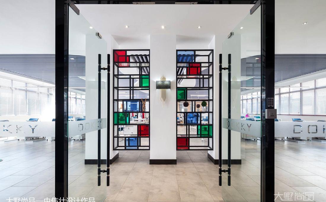 时尚公司办公空间，打造年轻态环境-2