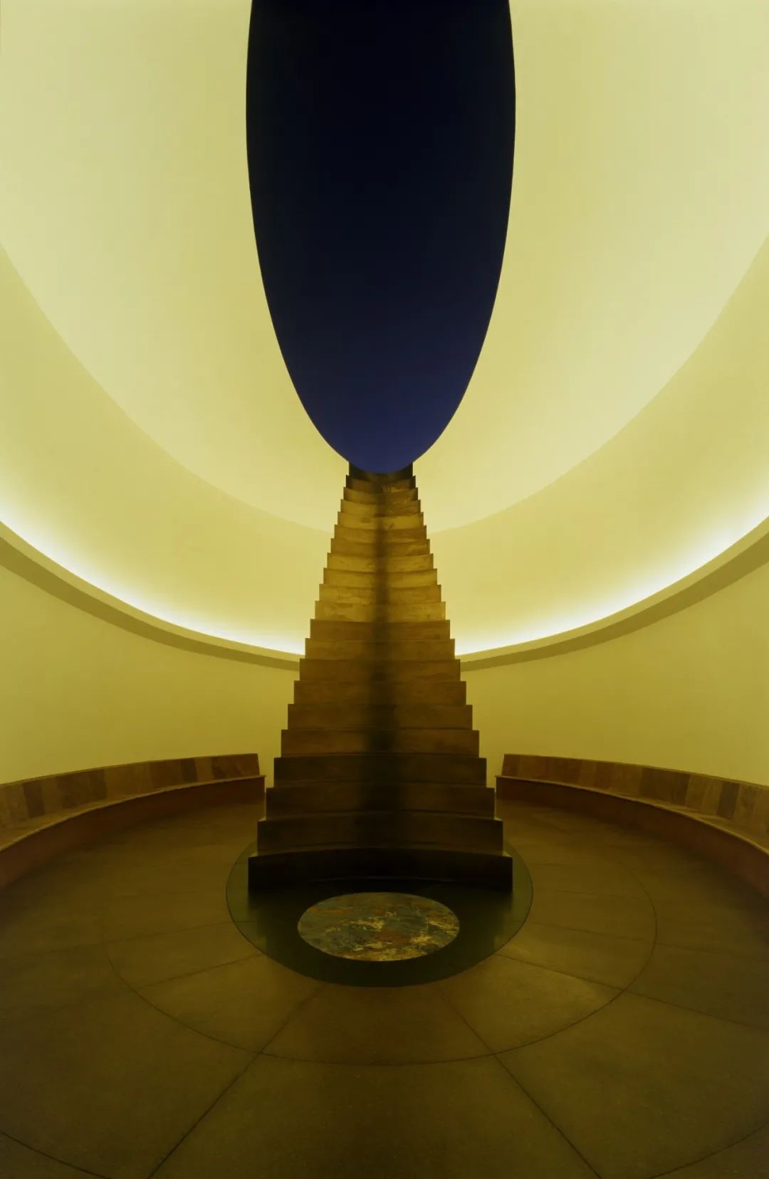 沉浸光之境 · 詹姆斯·特瑞尔的光空间艺术丨美国-72