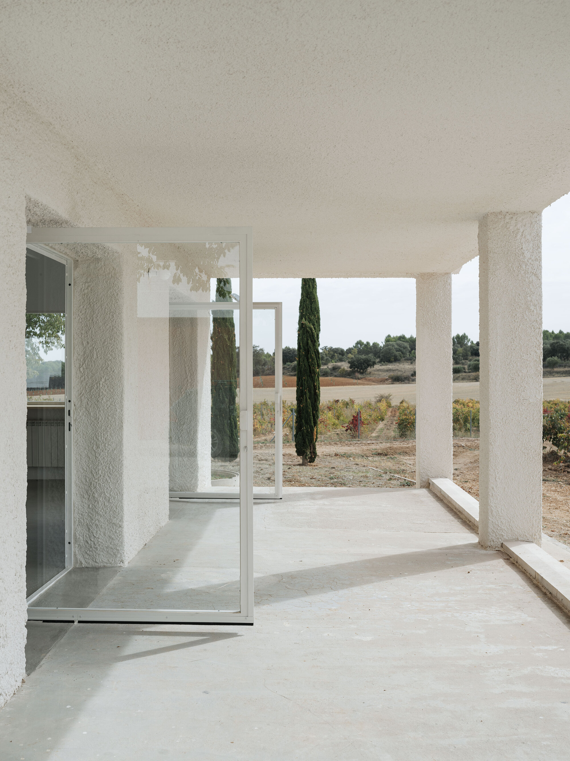 原始房屋丨西班牙丨HANGHAR-11