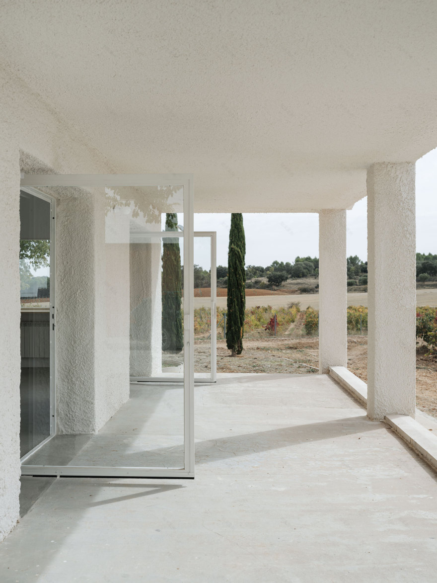 原始房屋丨西班牙丨HANGHAR-11