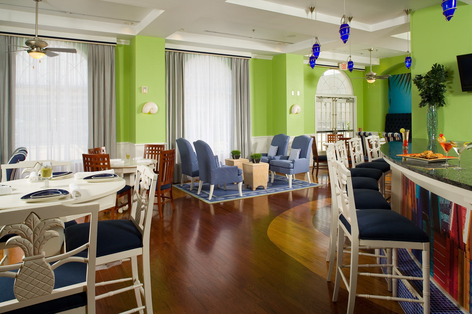 HOTEL INDIGO AT THE GALLERIA-19