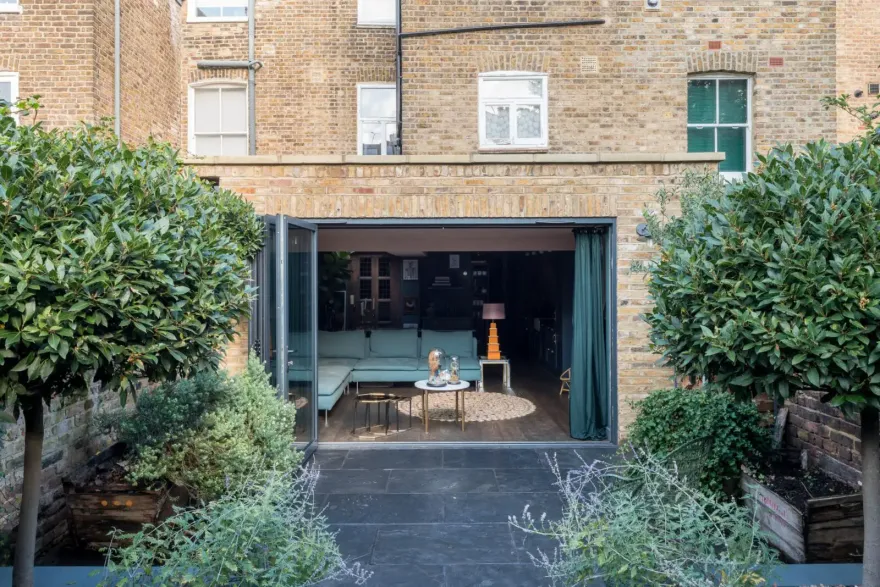 伦敦市区的理想工作室 | 家庭般的温馨办公空间-16