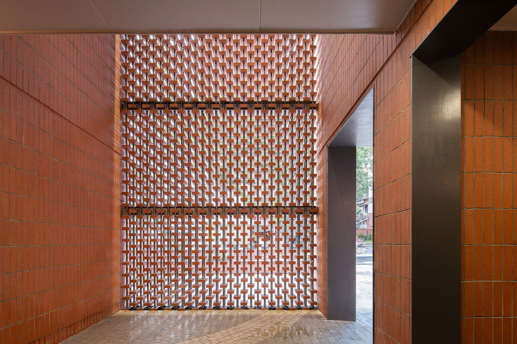 新河浦历史文化街区核心区品质提升项目丨中国广州丨竖梁社-76