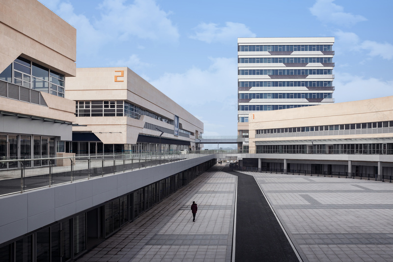 产业社区破局之路 · 智慧化,多元化,形象引领丨中国丨三益-189