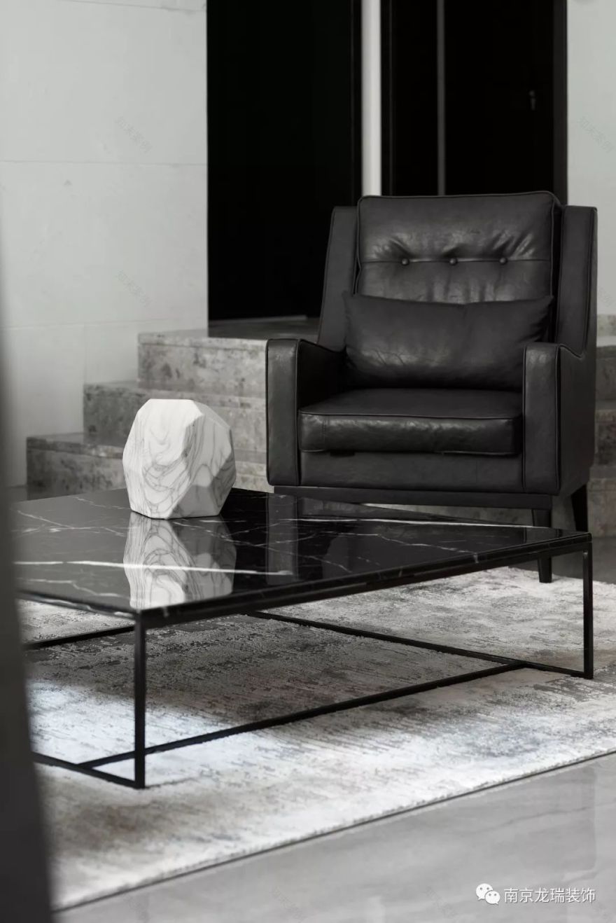 浮生如梦,庭前赏花——顾伟的室内设计美学-13