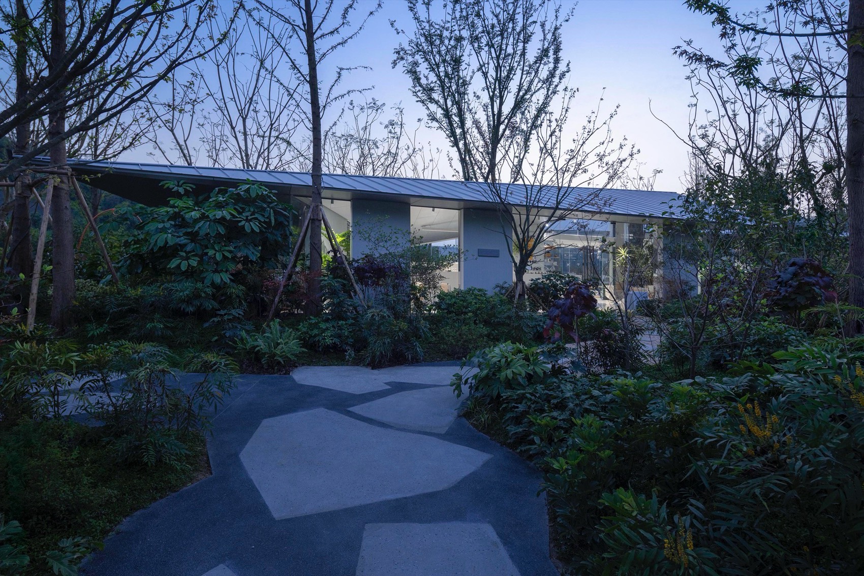 重庆麓悦江城咖啡厅丨中国重庆丨万华研发 + 直现建筑-86